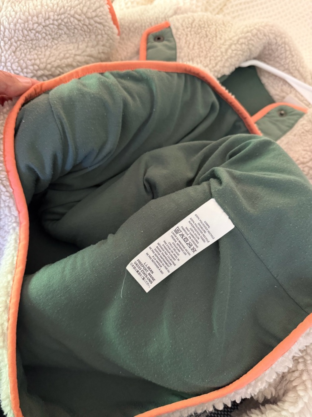 L.L. Bean Sherpa Fleece Pullover in Soapstone - Picture 6 of 6